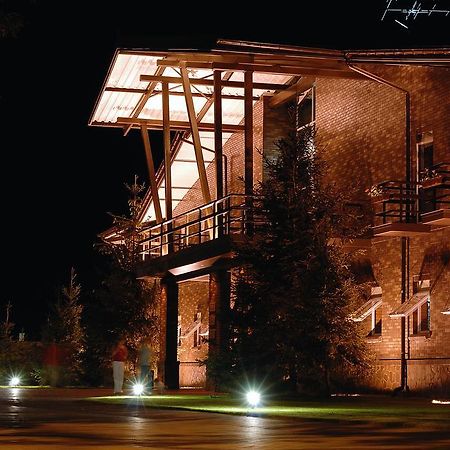 Park-Hotel Butenko Stable Protsev Εξωτερικό φωτογραφία