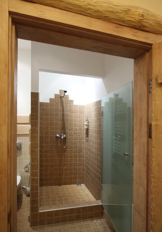 Park-Hotel Butenko Stable Protsev Εξωτερικό φωτογραφία